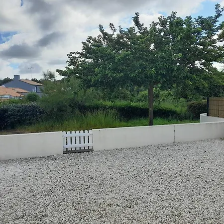Holiday home 2 Au Calme, Proche Avec Cour Et Parking A - Fr-1-324-556 *